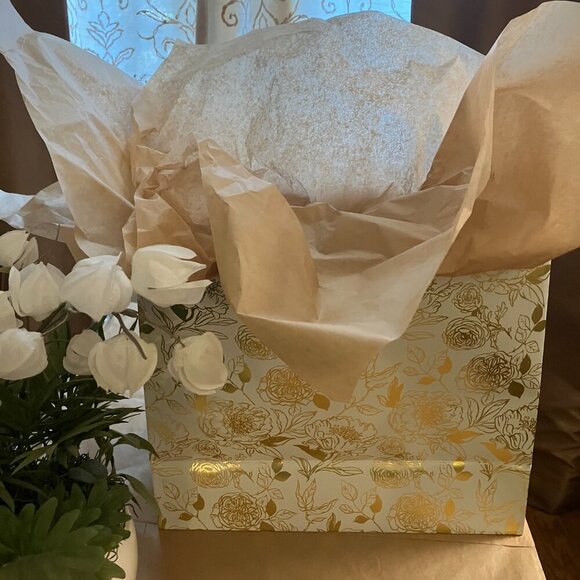 Various new/EUC women's clothes, shoes, boots, jewelry - Picture 6 of 15